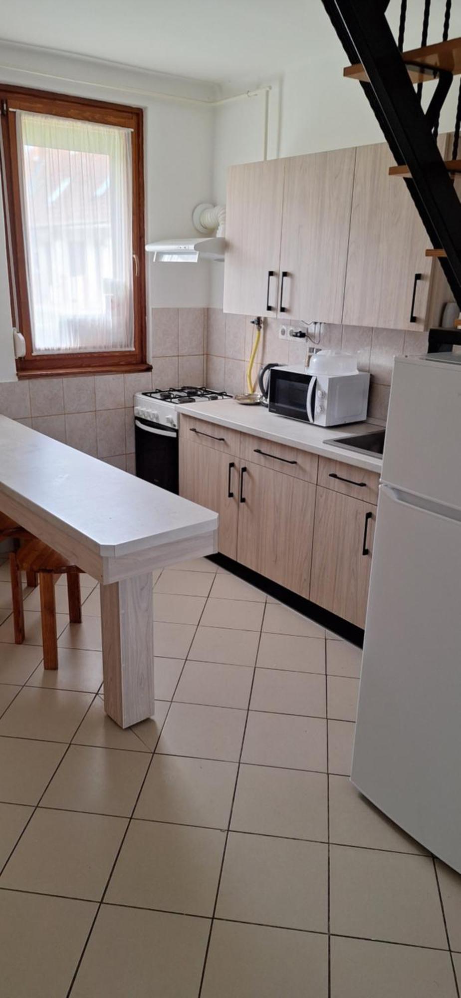 For You Apartman Gyula Ngoại thất bức ảnh